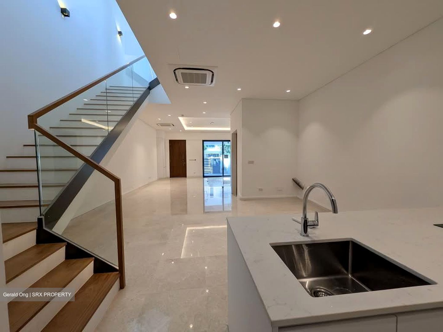 Mandai Garden (D26), Terrace #574571931